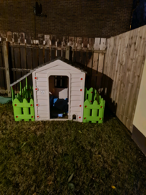 chad valley tree house play den